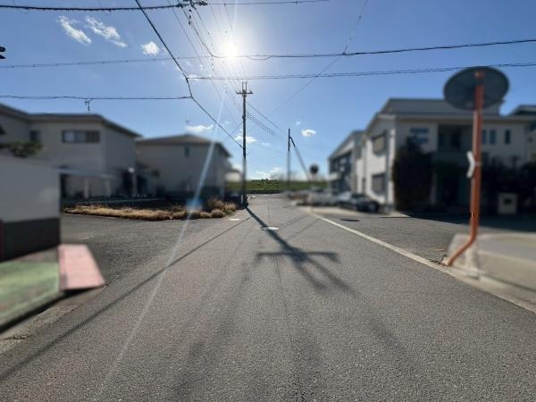 和歌山市粟　土地の前面道路含む現地写真