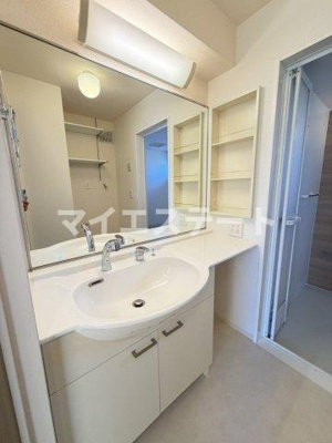 【独立洗面台】 | エル パティオⅡ