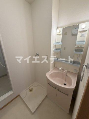 【洗面所】 | グランルーチェ