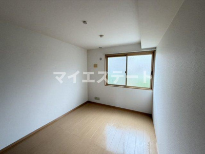 【洋室】 | グランルーチェ