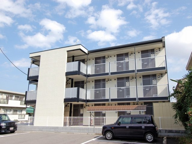 レオパレスら　べるでゅーらⅡの外観