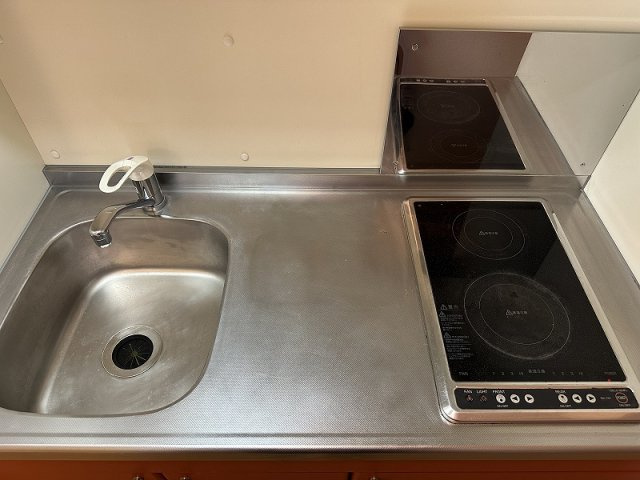 レオパレスら　べるでゅーらⅡのキッチン|キッチン混合水栓設置済みです