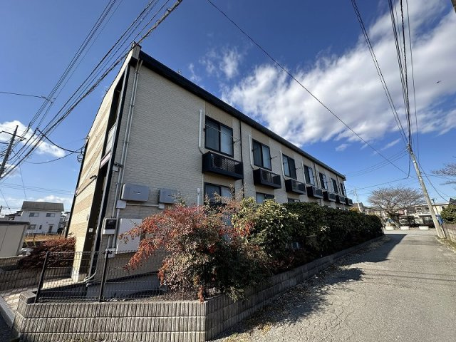 レオパレスイチサトの外観