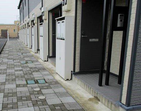レオパレスメゾンＴ　Ａの玄関