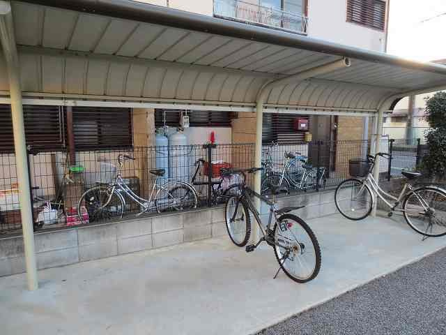 レオパレスコンドミニアム西原のその他