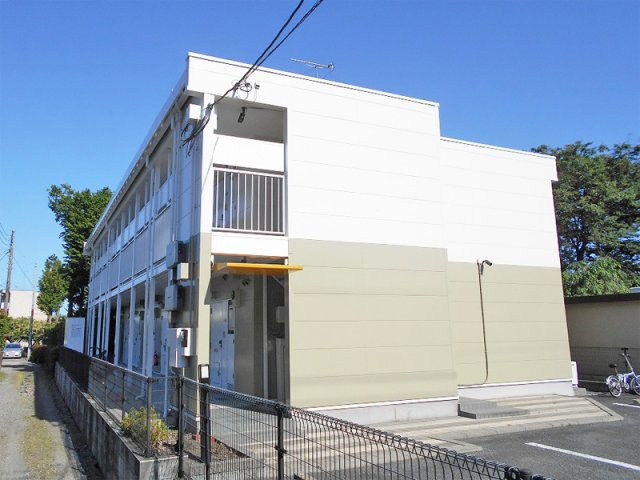 レオパレスマロニエの外観