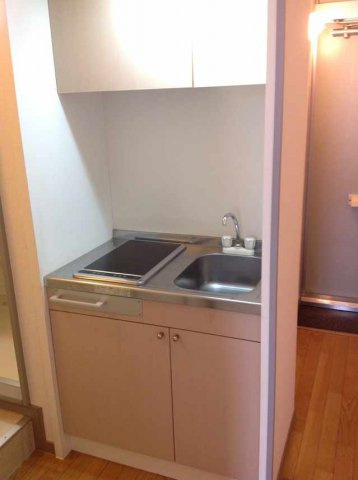 レオパレスＮＡＮＡＫＩＩのキッチン