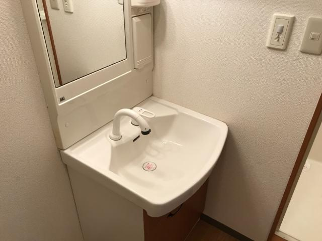 Sun Saisonの洗面所|洗髪洗面化粧台