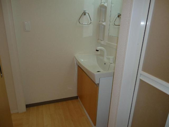 Ｍａｉｓｏｎ ｄｅ Ｃｈｅｒｉｒ．Ｙの洗面所|洗面