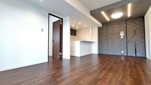 ラムーナ横浜戸塚スカイリッジF棟の居間・リビング