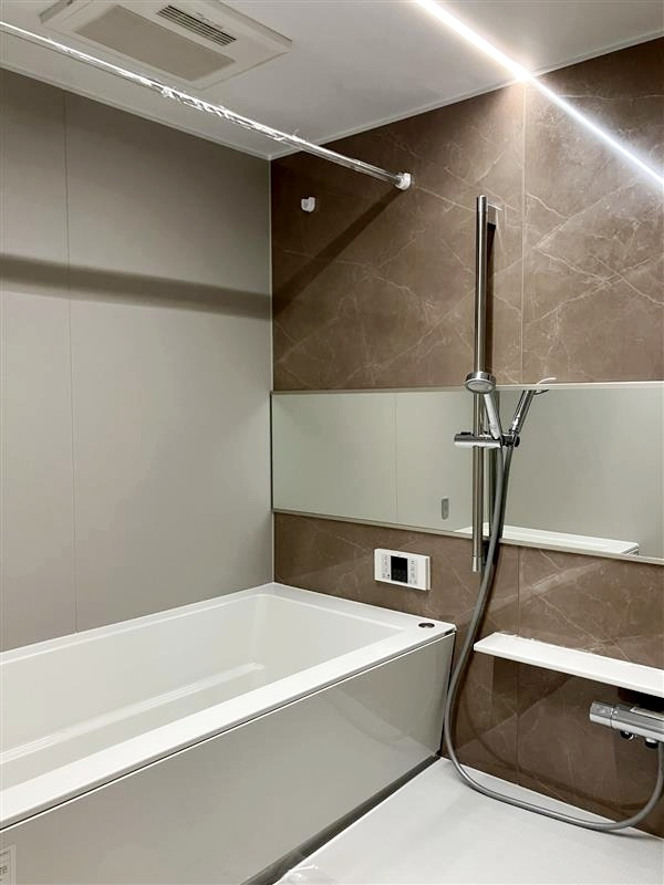 ラムーナ横浜戸塚スカイリッジF棟の浴室