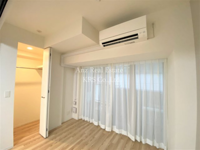 【その他】 | クロスレジデンス阿波座 | 3.9帖の寝室♪クローゼットがあります！