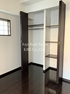 【収納】 | S-RESIDENCE淀屋橋 | たっぷり入るクローゼット！整理整頓をサポート！