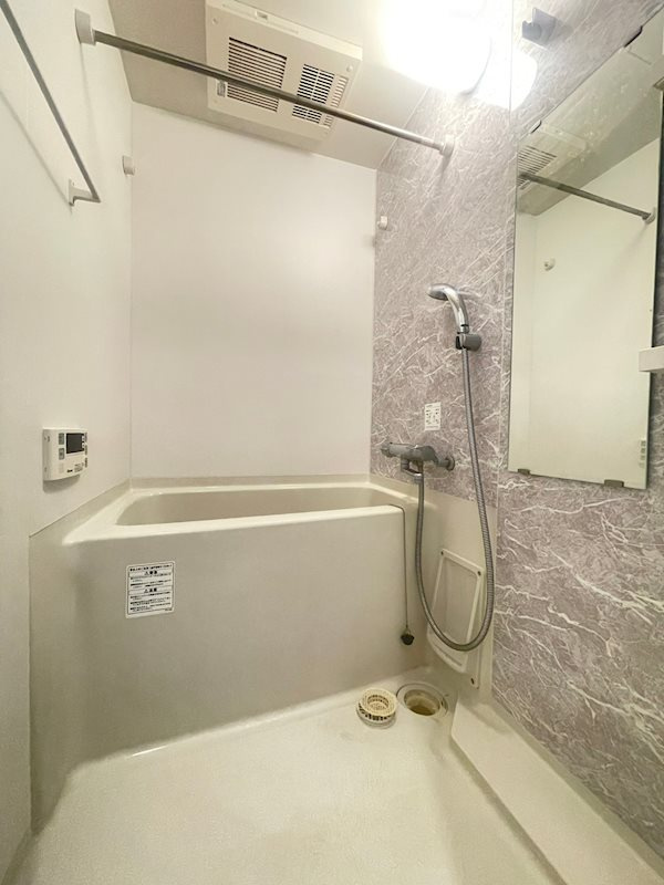 スプランディッド神戸北野の浴室