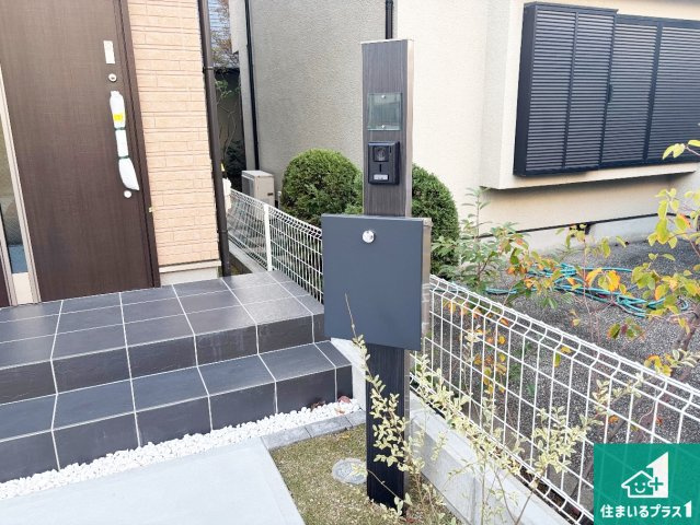 高石市高師浜　新築一戸建ての外観パース|お客様に長く安心して住んでいだだける事にこだわった家づくり！住んでからのアフターサービスにもしっかりと取り組んでいます！