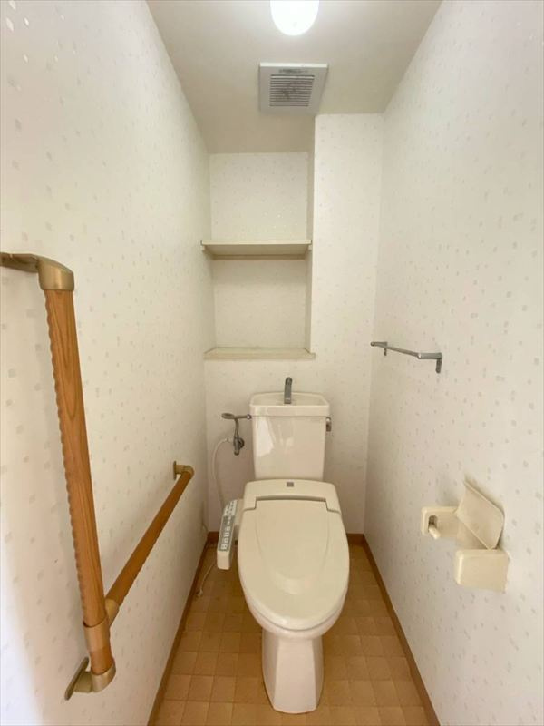 ライオンズマンション和歌山紀伊　のトイレ