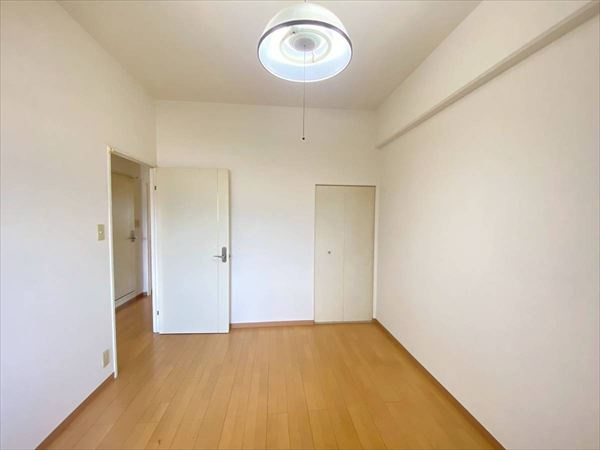 ライオンズマンション和歌山紀伊　の洋室