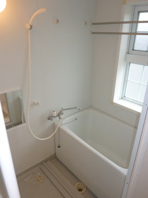 プチシャの浴室|ゆったり過ごせるお風呂です