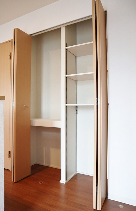 岸和田市尾生町のハイツの収納|収納スペース豊富です