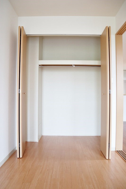 岸和田市尾生町のハイツの収納|収納豊富です