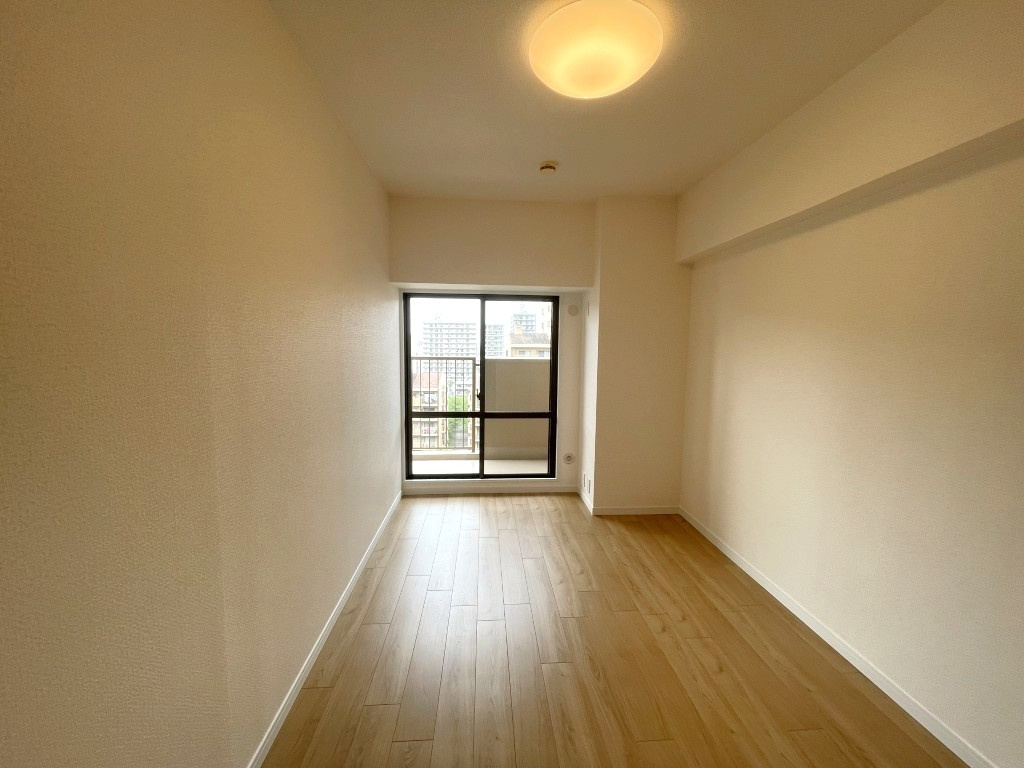 コープ野村新安城D棟の洋室