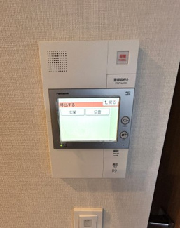 【セキュリティ】 | ■■２００万円値下げしました■レ・ジェイド高槻南松原Bright