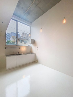 【洋室】 | bianco cubo