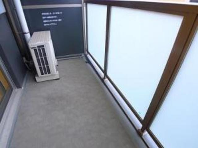 レジディア亀戸のバルコニー