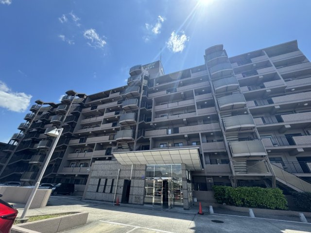 サンハウス小幡緑地東の外観