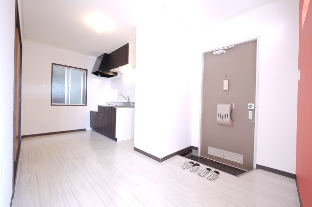 妹尾グリーンコーポの居間・リビング