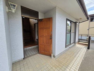 【エントランス】 | 富里根木名（旭ヶ丘団地）貸家