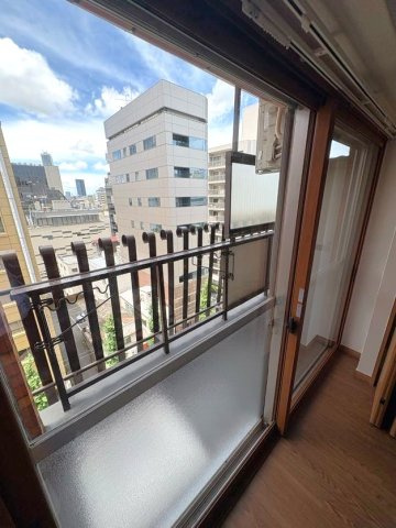 丸和ビルのバルコニー|バルコニー