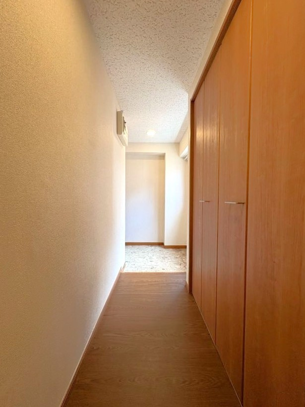 丸和ビルのその他|廊下