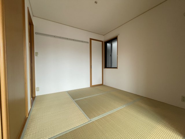 ウィンディ中村Aの和室