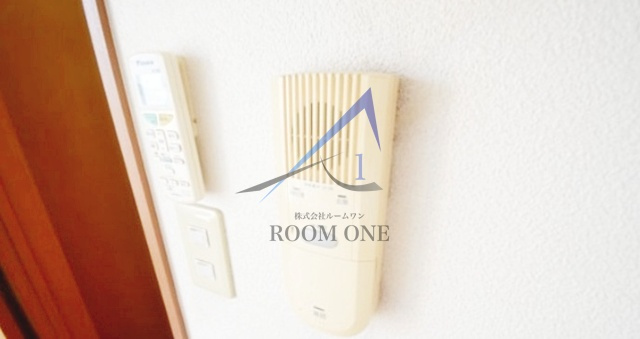 第７４シンエイの内装