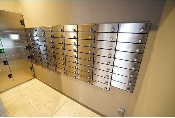 スペーシア江坂広芝町の設備