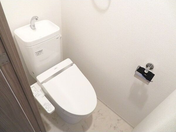 スペーシア江坂広芝町のトイレ