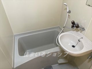 広島市安佐北区口田４丁目の賃貸マンションの浴室