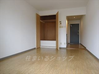 広島市安佐北区口田４丁目の賃貸マンションの寝室