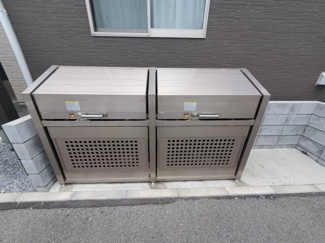 【その他共用部分】 | 敷地内ゴミ置き場あります