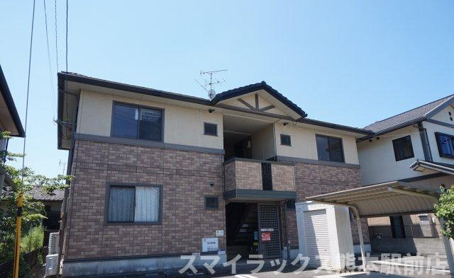 熊本市南区田迎５丁目のアパートの外観