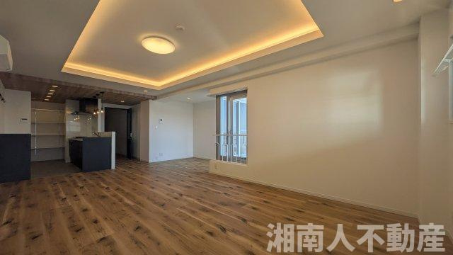 片瀬東映マンションの居間・リビング|使いやすい居間です