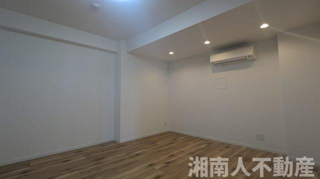 片瀬東映マンションの洋室|コンパクトで使いやすい洋室です