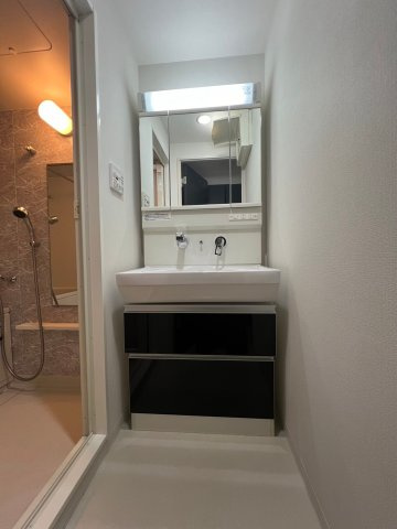 ルペルティア　名古屋市賃貸　仲介手数料無料の洗面所