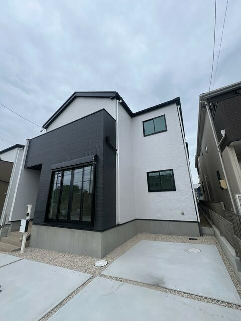 名古屋市守山区大字上志段味字寺山の新築一戸建