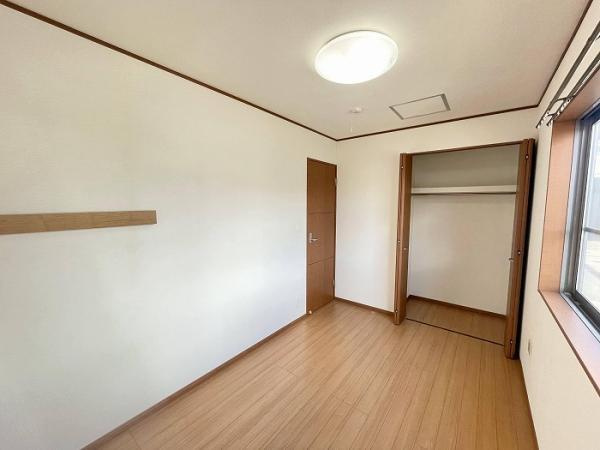 名古屋市守山区川宮町の中古一戸建のその他|「1階中洋室」別角度からの様子 