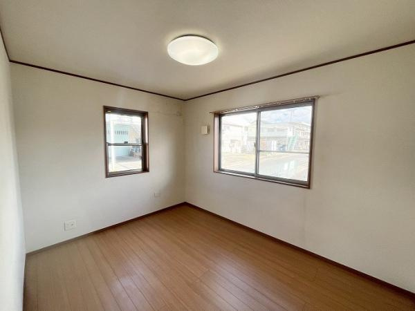 名古屋市守山区川宮町の中古一戸建の洋室|「1階北洋室」約6帖 