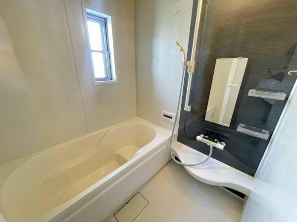 名古屋市守山区川宮町の中古一戸建の浴室|お風呂の様子 