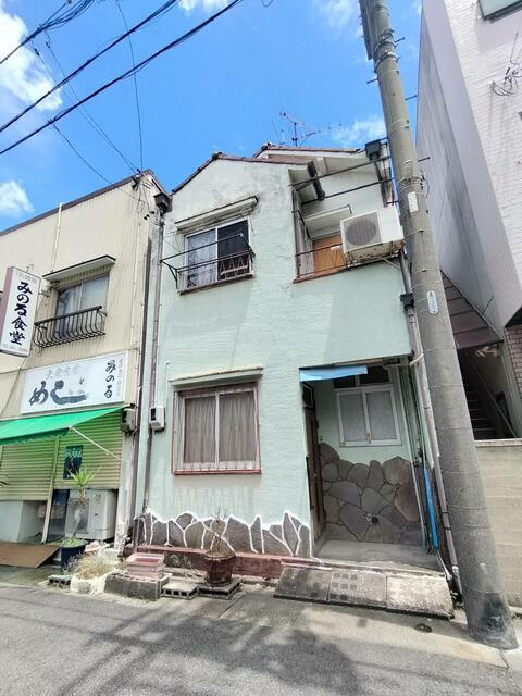 名古屋市西区上名古屋１丁目の中古一戸建の前面道路含む現地写真| 