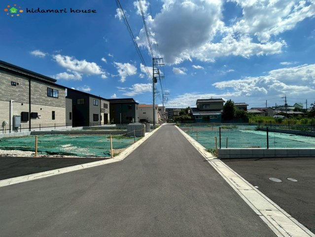 大宮今羽町2期　新築戸建　グリーンガーデンGの前面道路含む現地写真